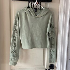 Cute crop top long sleeve